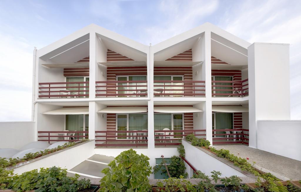 Costa Nova Hotel エクステリア 写真